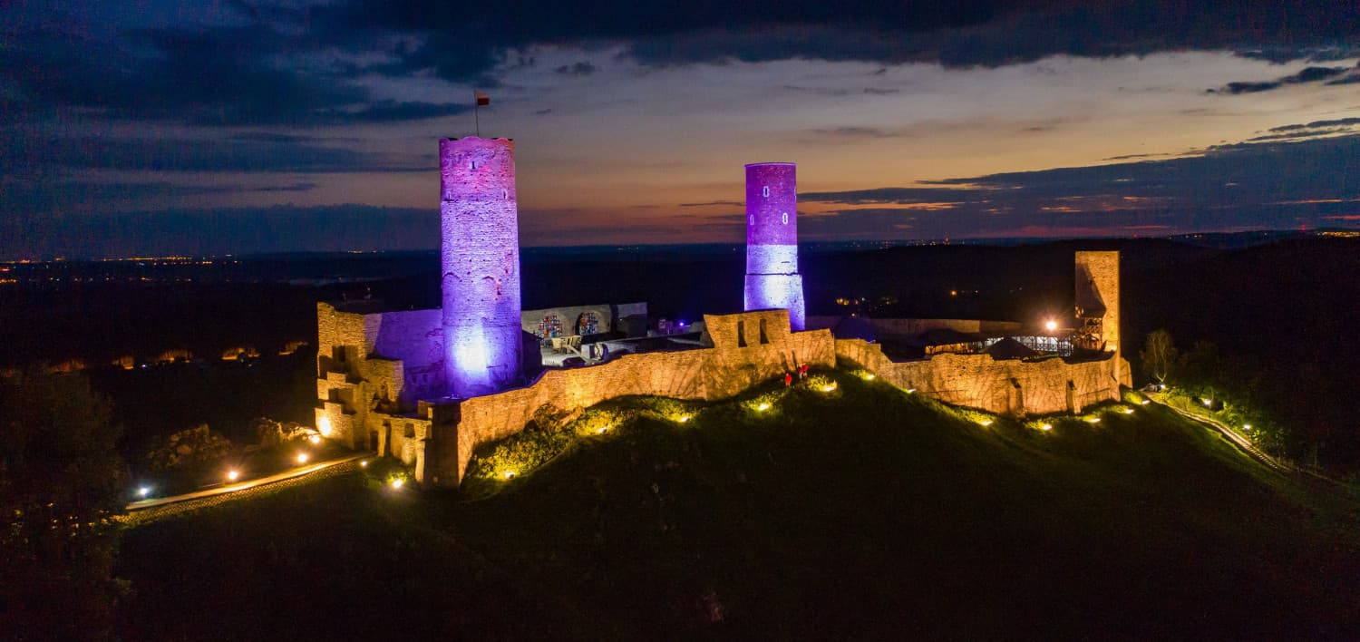 Nocne zwiedzanie Chęcin-image